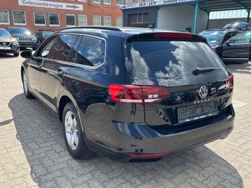 Volkswagen Passat Variant - 4