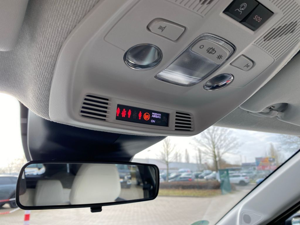 Fahrzeugabbildung Citroën C3 Aircross Turbo 100 PLUS *Winterpaket*Cam*CP*