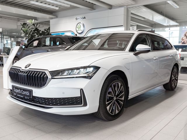 Skoda Superb Combi Selection 1.5 TSI iV DSG ACC