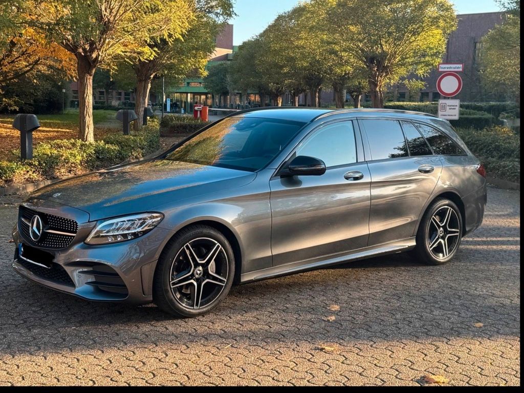 Image of Mercedes-Benz C 220