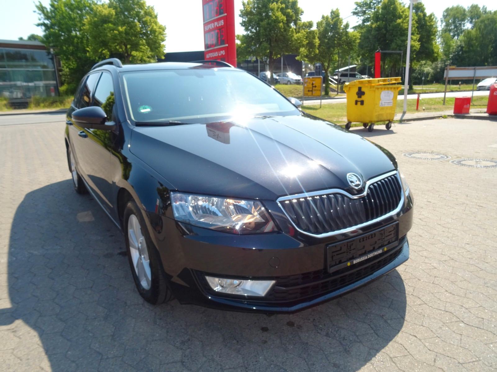 Skoda Octavia Combi Elegance*TÜV 03/2027*