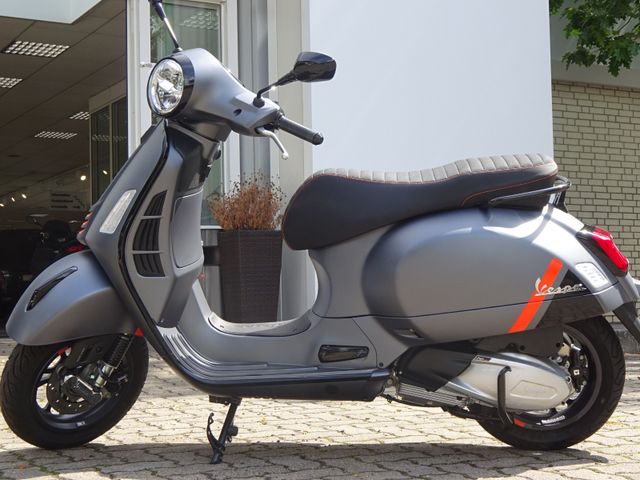 Vespa GTS 300 Super Sport