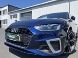 Audi A4 Avant 40 2.0 TDI quattro S tronic S line Blac