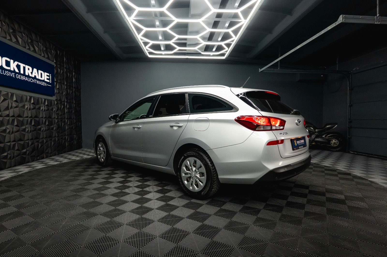 Fahrzeugabbildung Hyundai i30 cw Select Sport *1.Hand*Top Zustand*Klima*