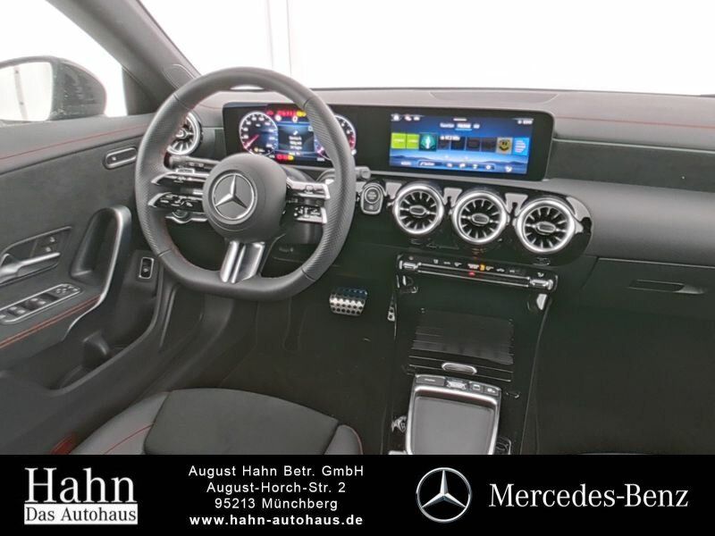 Fahrzeugabbildung Mercedes-Benz CLA 200 Shooting Brake AMG/NIGHT/MULTIB./360/TOT