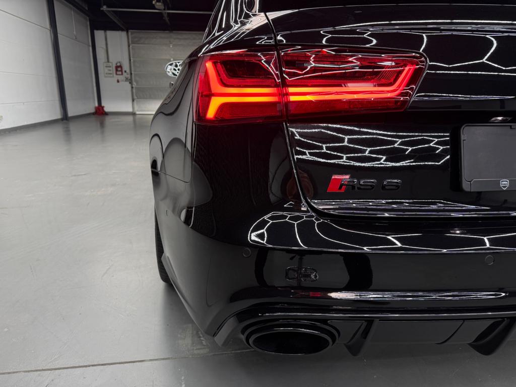 Audi RS6 4.0 TFSI quattro, Foto 7 von 50