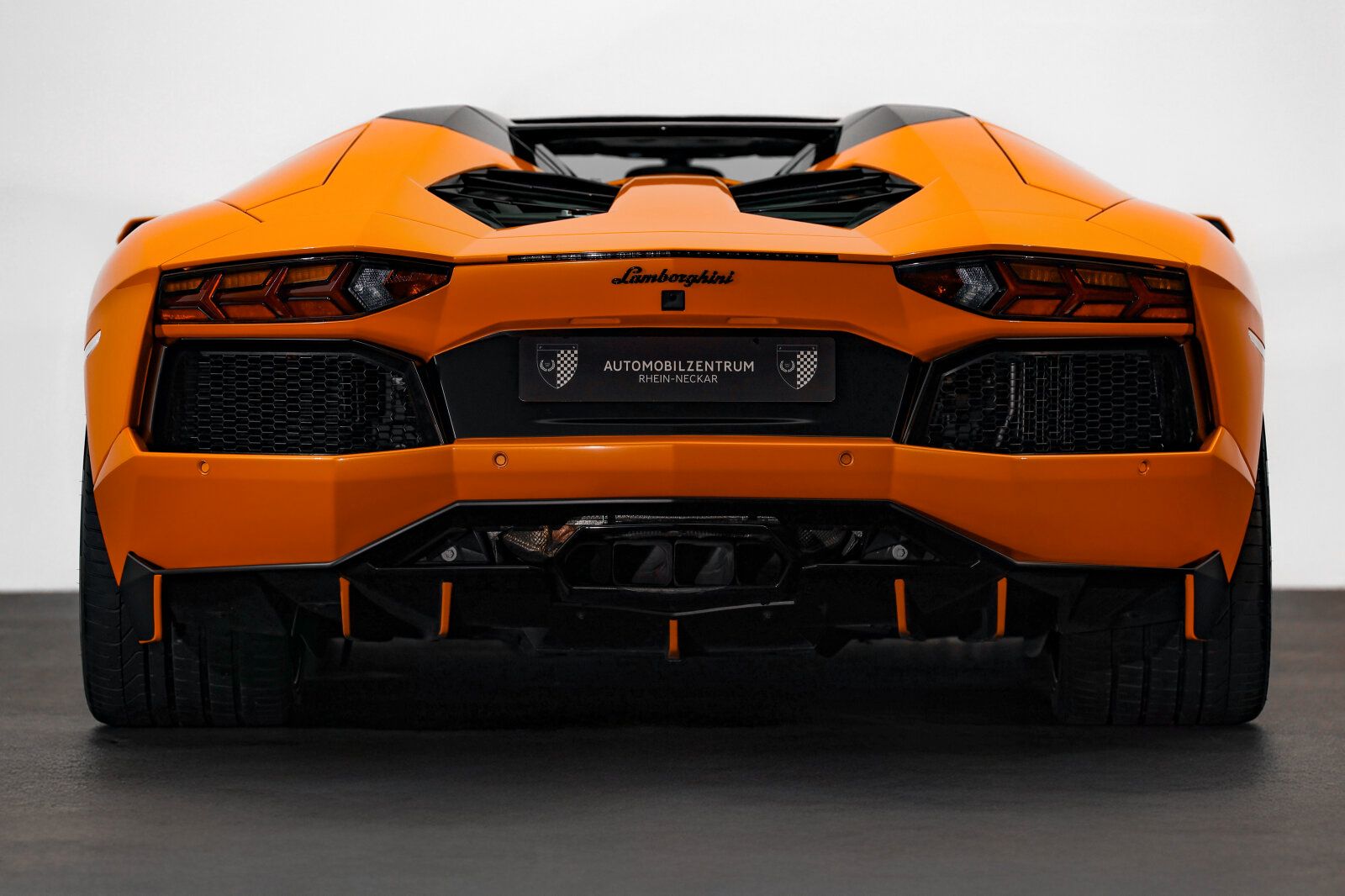 Lamborghini Aventador - Bild 7