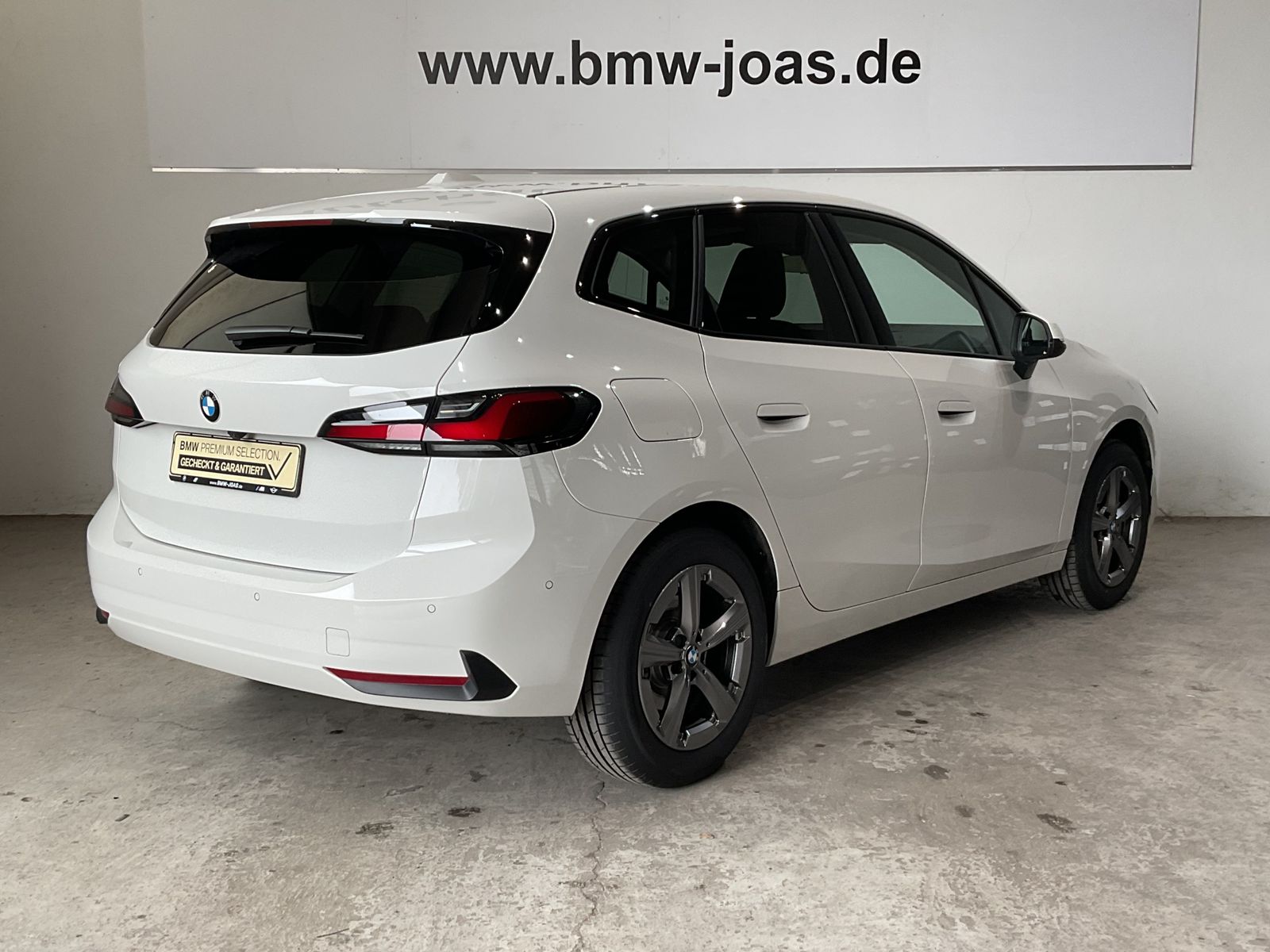 Fahrzeugabbildung BMW 220i |Anhängerkupp. |Lenkradheizung |Harman Kard