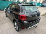 Dacia Sandero II Stepway*Aut*Klima*PDC*R-Cam*Navi*Top* - Dacia Sandero Gebrauchtwagen in Berlin