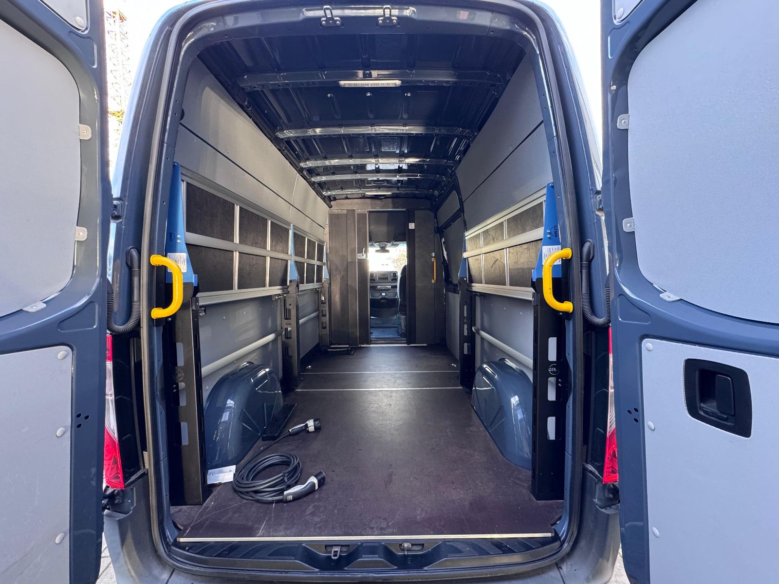 Fahrzeugabbildung Mercedes-Benz eSprinter  *ELEKTRO*KAMERA*KLIMA*SITZH*L2H2