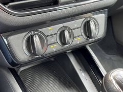 SKODA Scala PDC LED ALU BLT LDW SHA NSW VC ELF GRA KLA