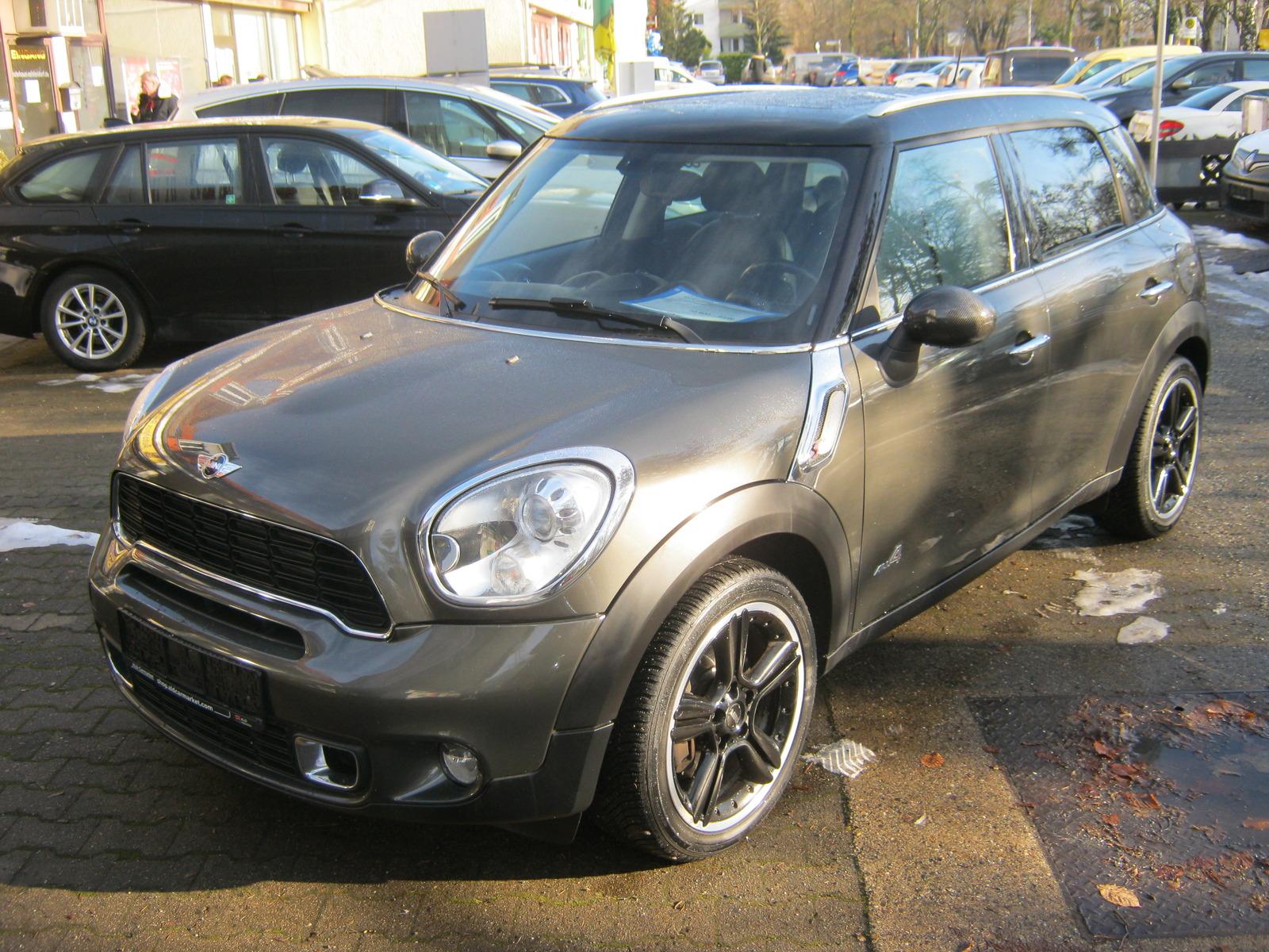 MINI Cooper S Countryman ALL4 Navi/Pano/Klima/Xenon