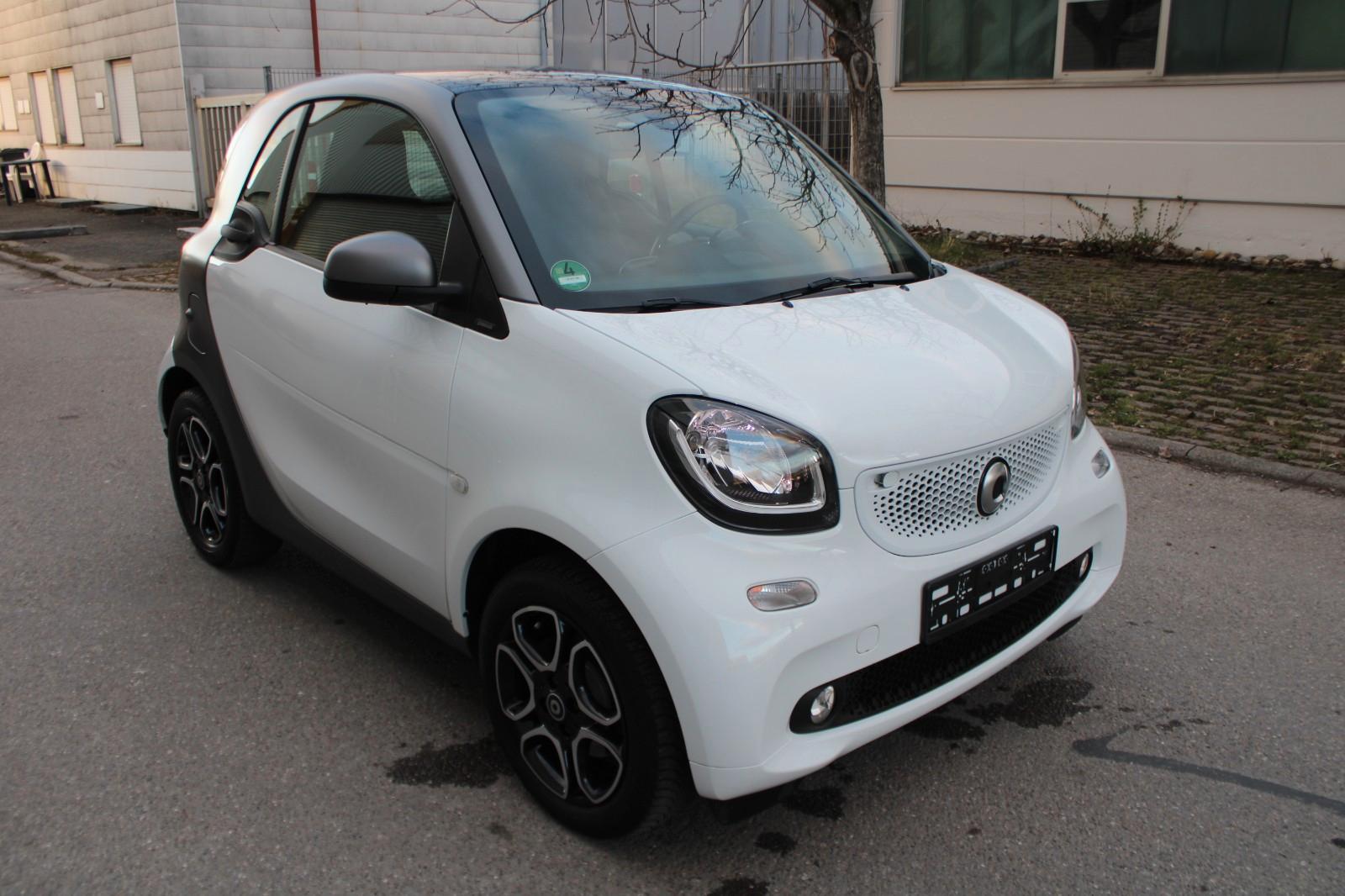 Smart ForTwo 0,9L*PASSION*KLIMA*AUTOMATI*PANO*NAVI*ALU