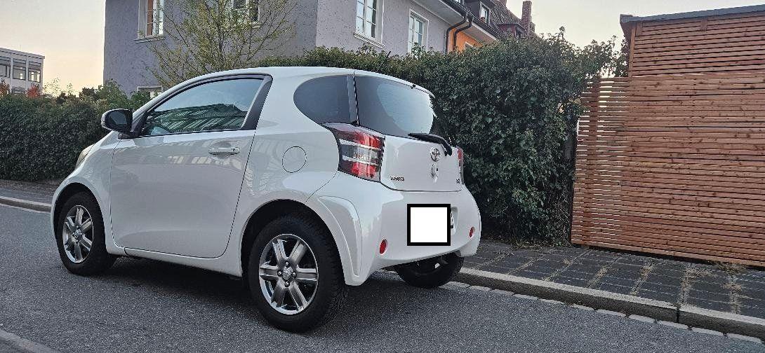 Toyota IQ