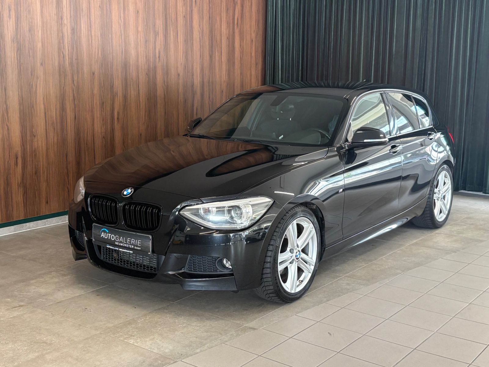 BMW BMW 120d Aut. M-Paket°H&K°Xen°Keyless°Navi Busines