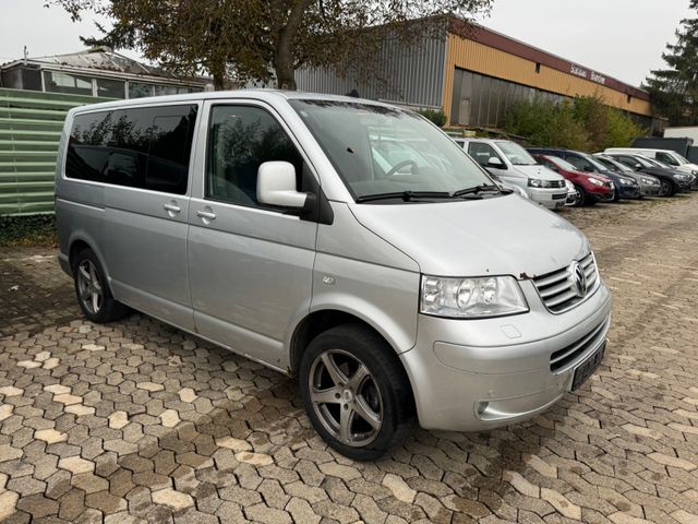 Volkswagen T5 Transporter Bus Multivan Comfortline 4Motion