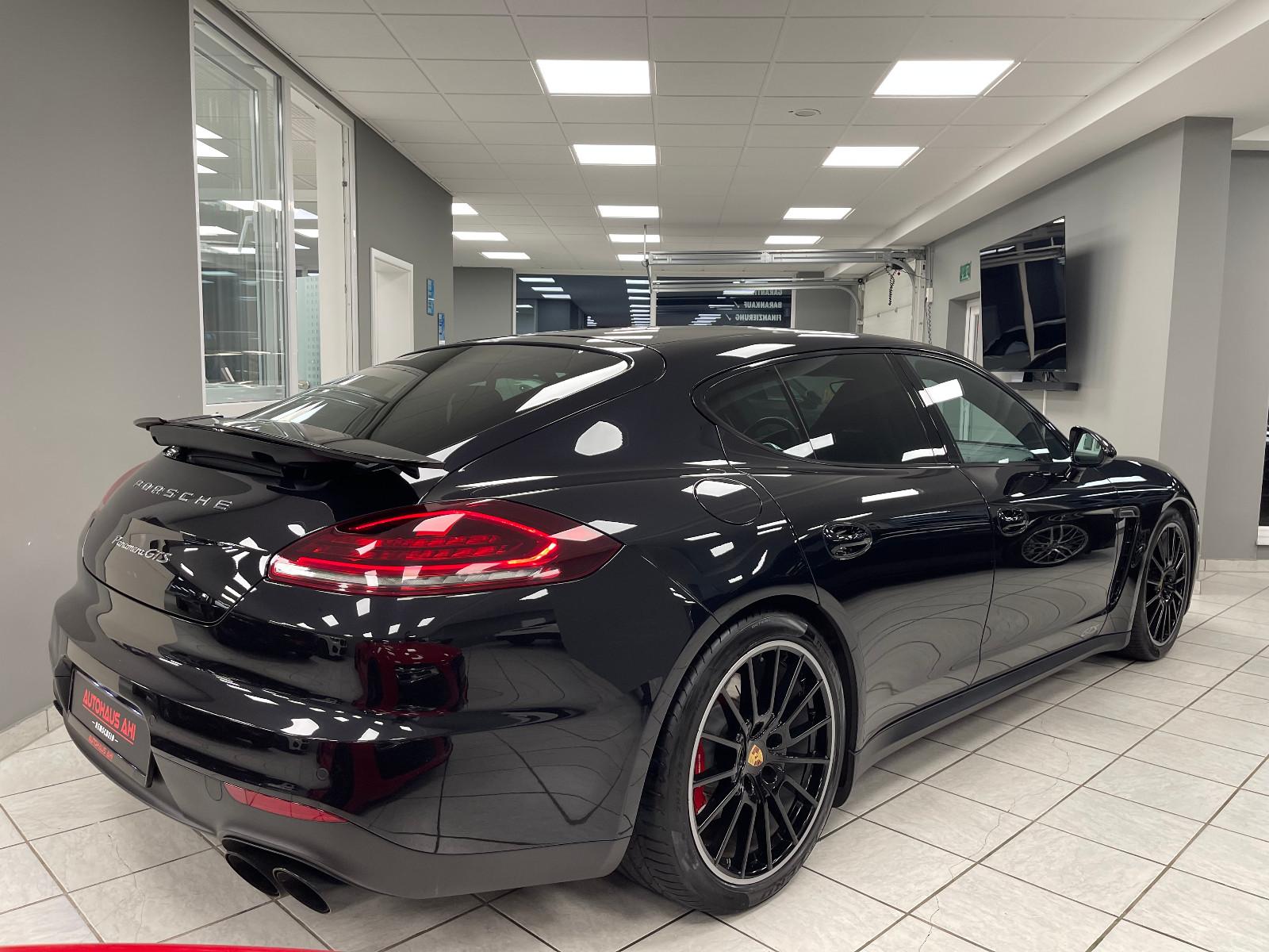 Porsche Panamera GTS | 2.Hand | Sport-Chrono | Carbon |