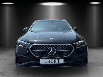Mercedes E 220 - 6