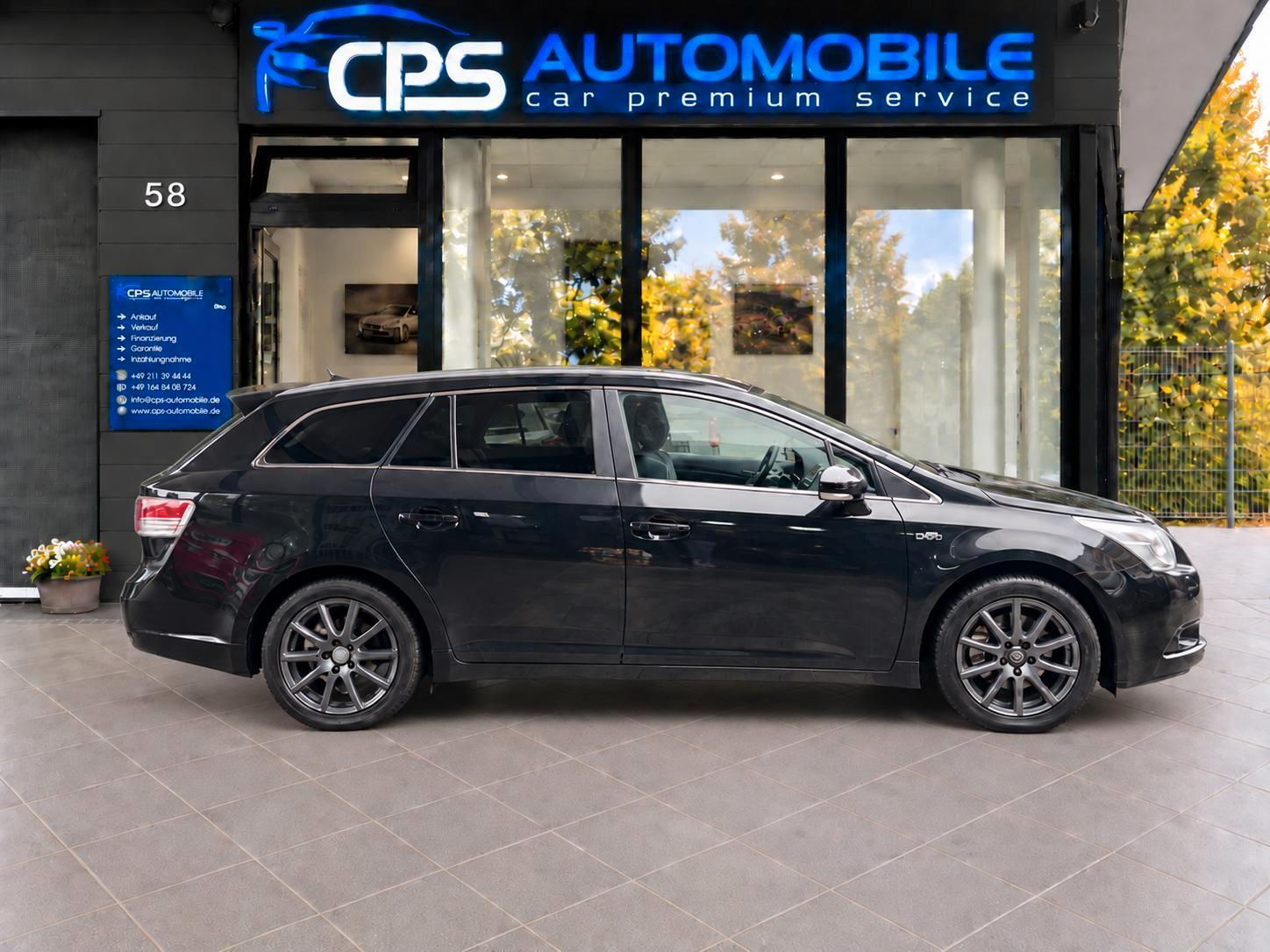 Toyota Avensis Kombi TEC-Edition