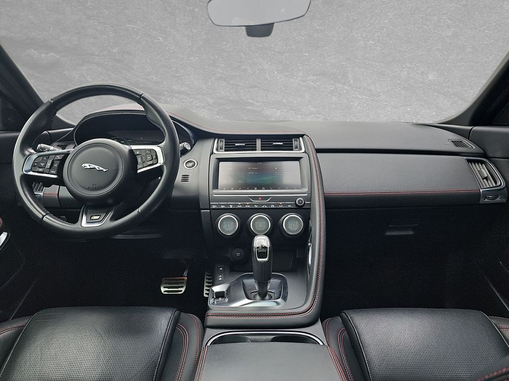 Jaguar E-Pace D180 AWD Chequered Flag
