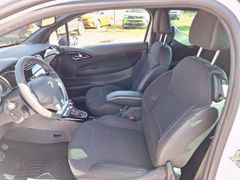 Fahrzeugabbildung Citroën DS3 SoChic VTI 120 Klimaautom. Hi-Fi, Bi-Color