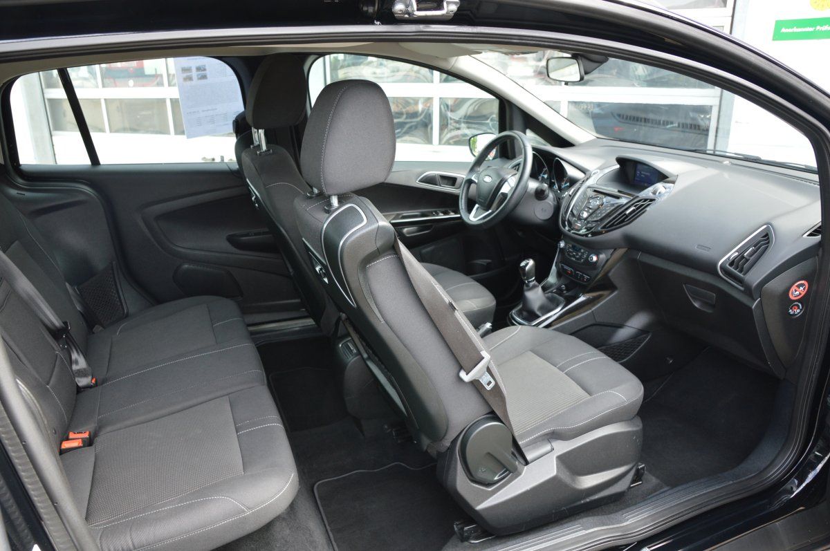 Fahrzeugabbildung Ford B-MAX   Titanium Navi Wintepaket Alu