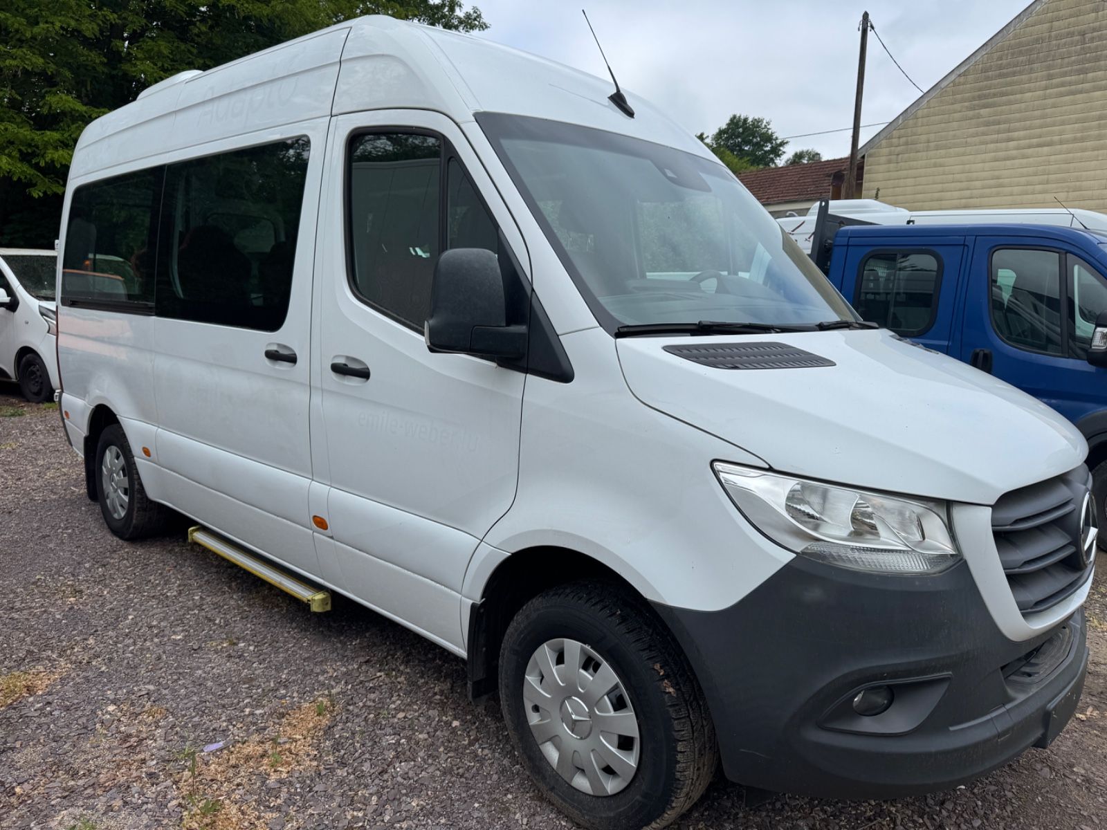 Fahrzeugabbildung Mercedes-Benz Sprinter III 314 CDI 9 Sitzer Doppelklima+9Sitze