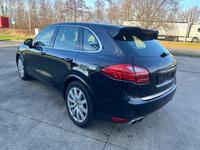 Porsche Cayenne S KLIMA*LEDER BI-XENON BOSE PANO AHK