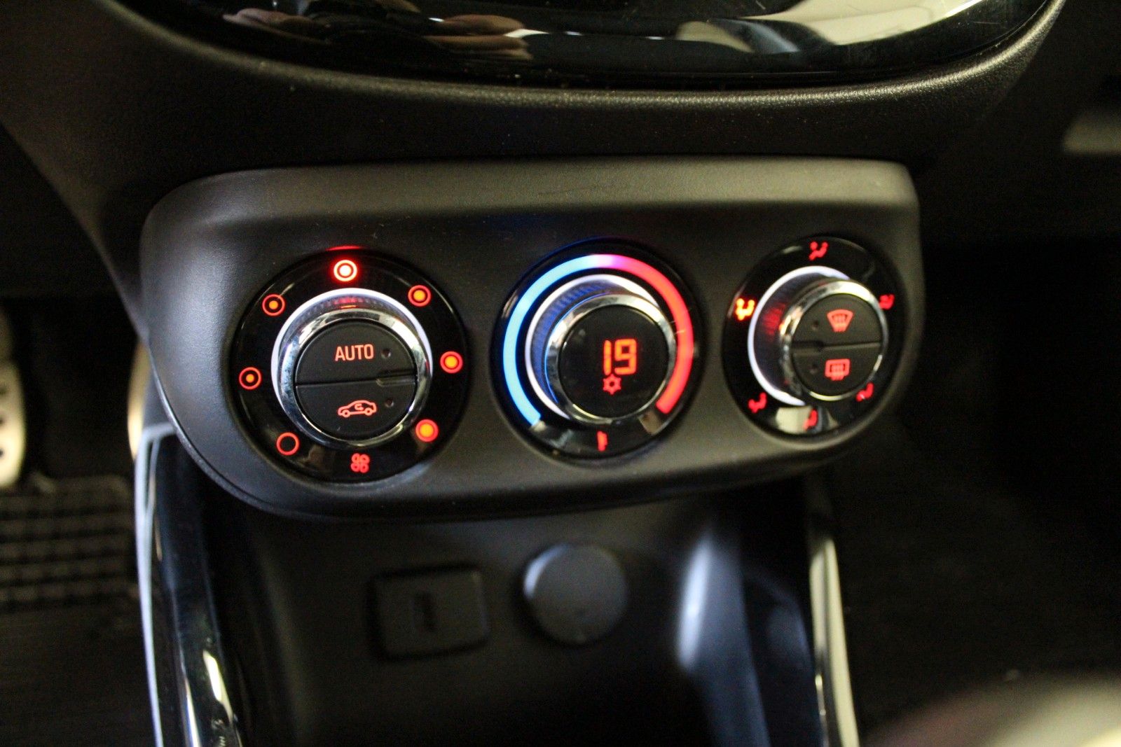Fahrzeugabbildung Opel Adam ROCKS 1.4 Turbo* Faltdach *Winterpaket*