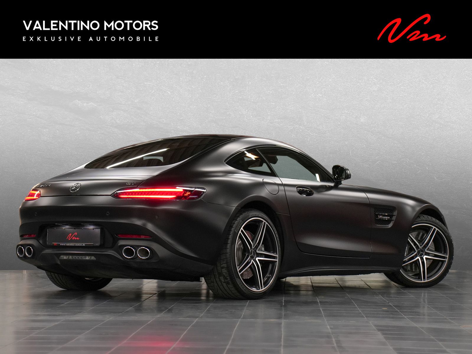 Fahrzeugabbildung Mercedes-Benz AMG GT Coupe - SportAGA | Kamera | PTS vo.+hi.