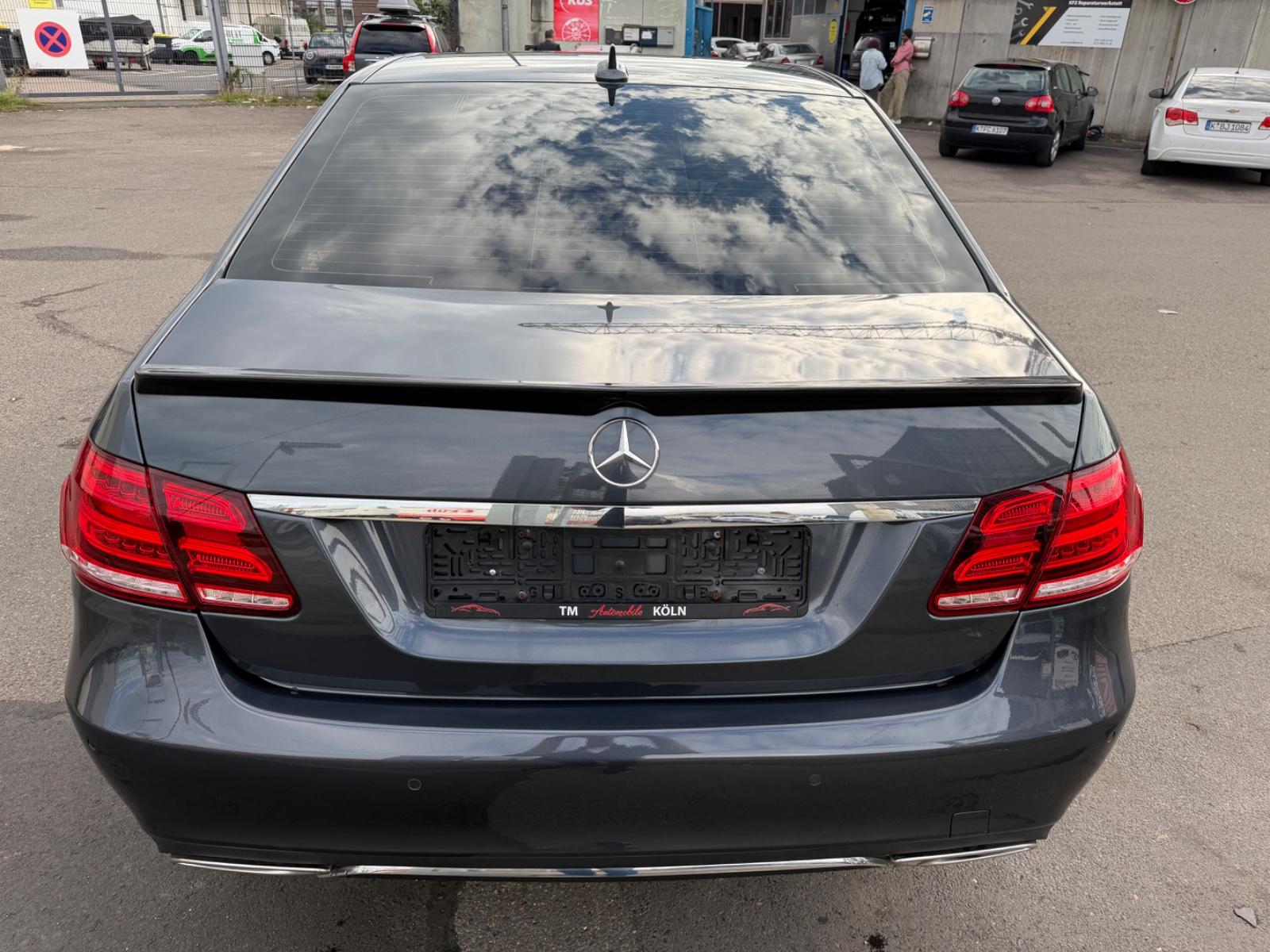 Mercedes-Benz E 220 BlueTec BlueEfficiency Edition