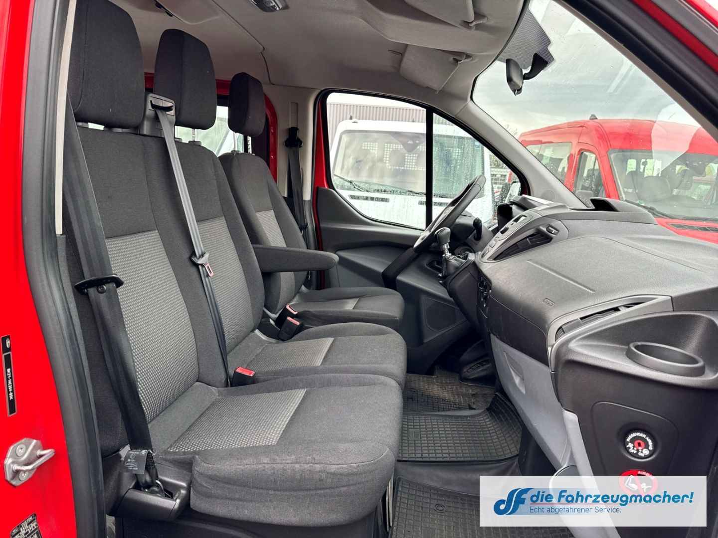 Fahrzeugabbildung Ford Transit Custom Tourneo 300 L1 *2255*EXPORT