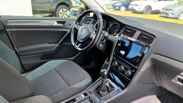 Fahrzeugabbildung Volkswagen Golf