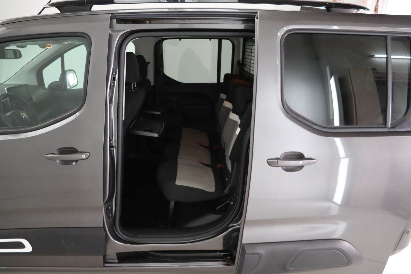 Fahrzeugabbildung Citroën Berlingo 1.Hand * wenig km MPV Shine M