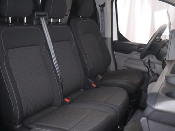 Ford Transit Custom - 12