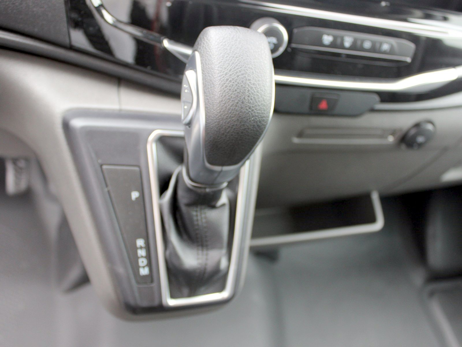 Fahrzeugabbildung Ford Transit 350 L2 Trend Kühlfahrzeug