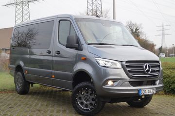 Mercedes-Benz Sprinter 319 319CDI4x4AUT-5SITZE-LEDER-NAVI-AHK.