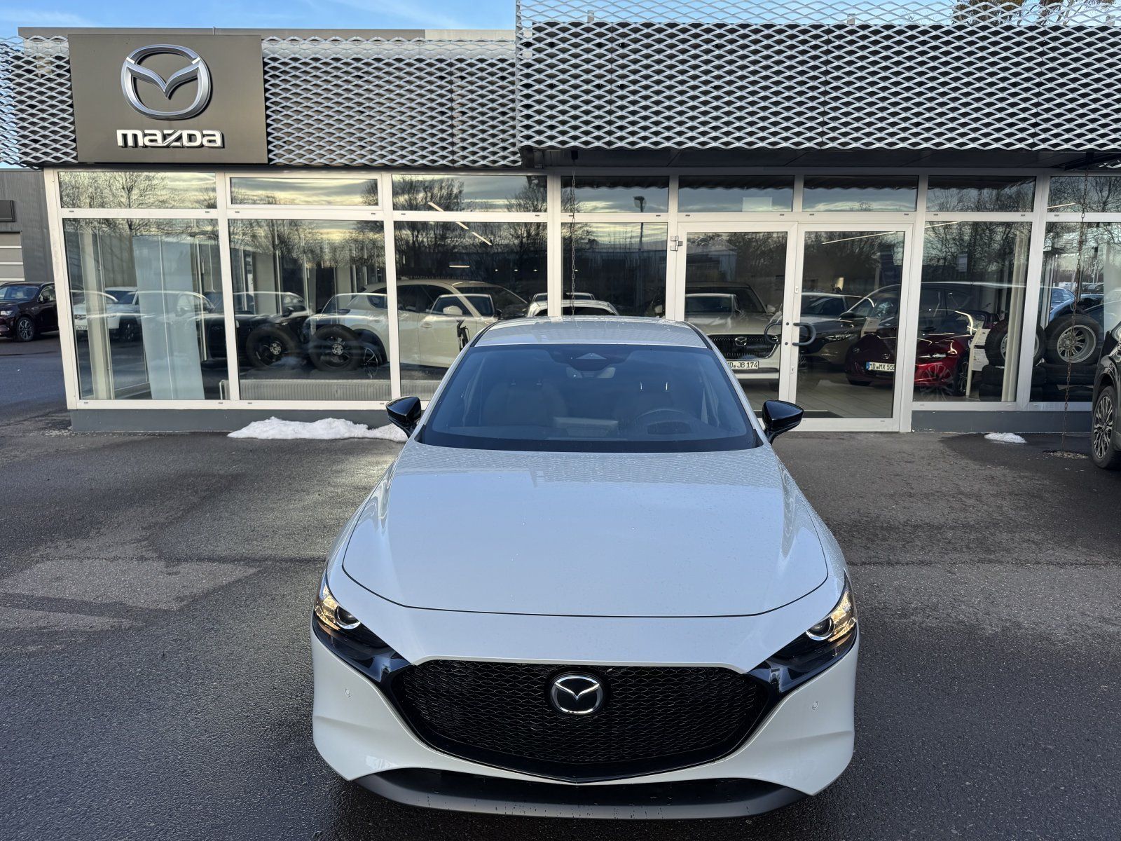 Mazda 3 2025 Nagisa 2.5L e-SKYACTIV 140ps 6AT FW imagem 2
