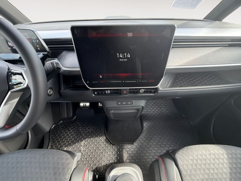 Fahrzeugabbildung Volkswagen ID. Buzz GTX LR 86 kWh 7-Sitze,AHZV,Navi,Matrix