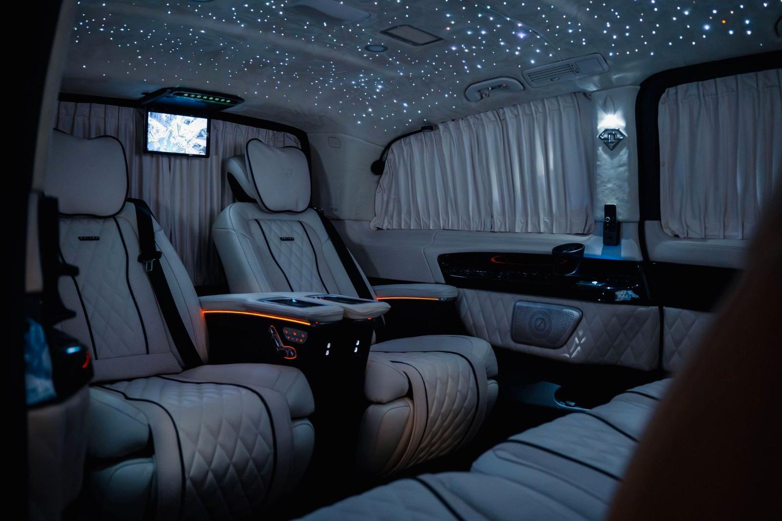 Mercedes-Benz V220 VIP Driven UK Umbau - AMG Line - Voll-Leder