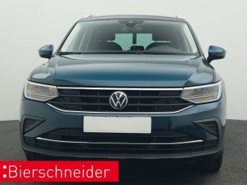 Volkswagen Tiguan - 10