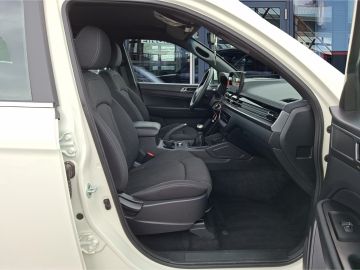 Ssangyong MUSSO Grand Amber 2.2D °Standheizung°SHZ°DAB°