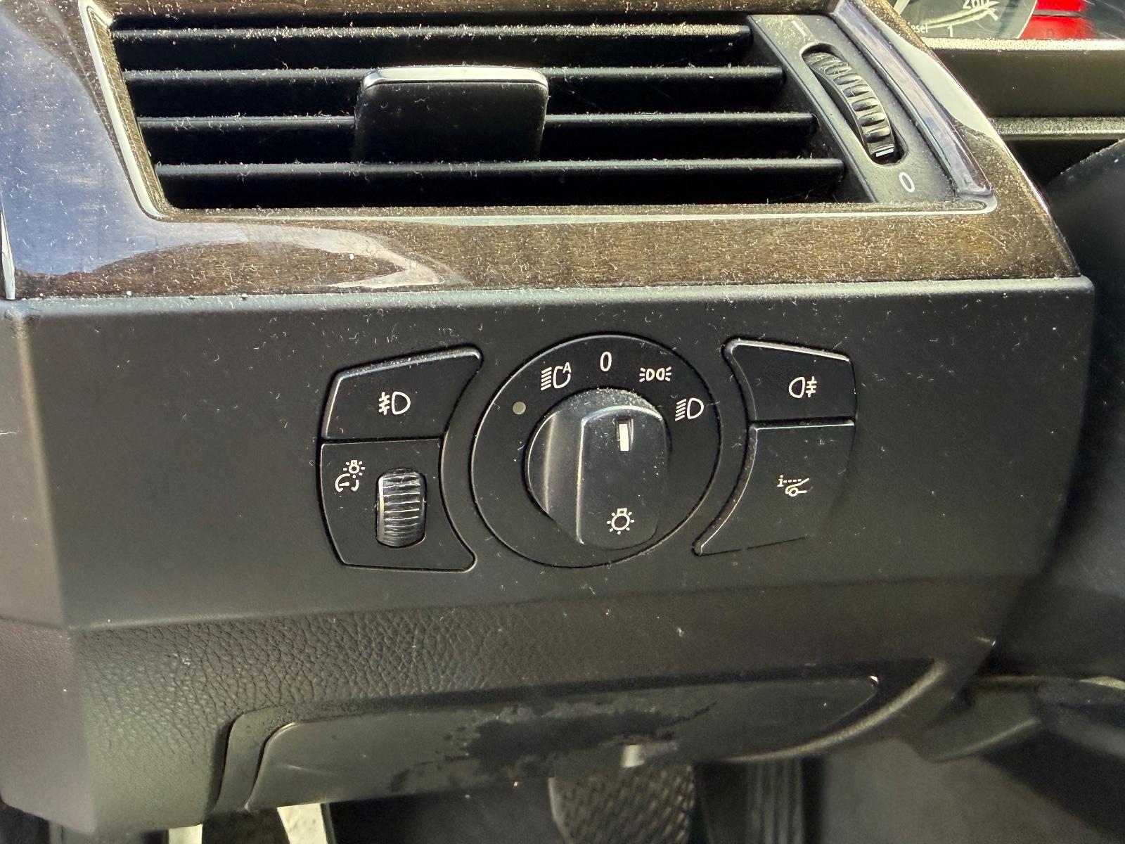 BMW 530 2006 — photo 14