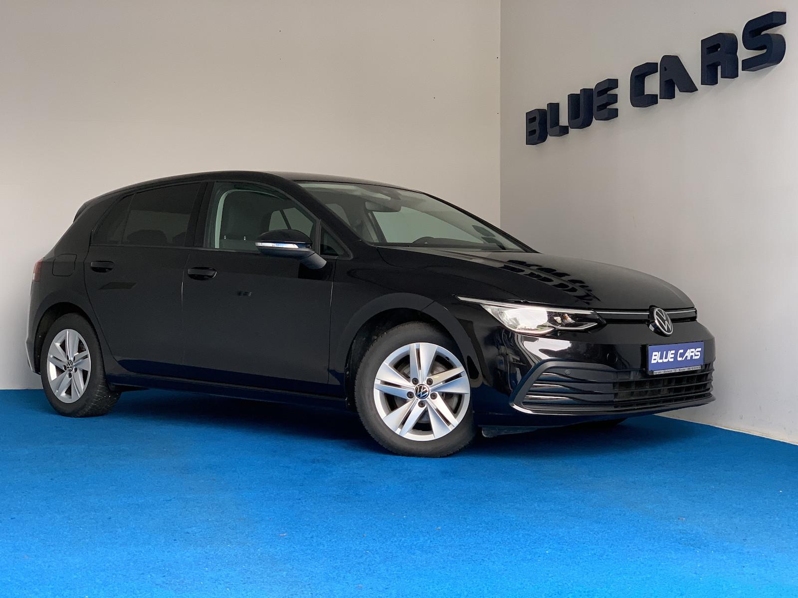 Volkswagen Golf VIII 2,0 DSG/Life/NAV/LED/ACC/AppleCarPlay