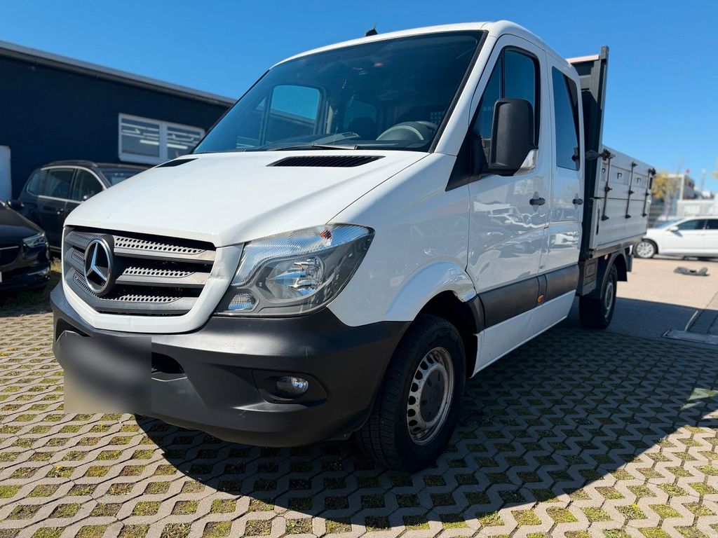 Image of Mercedes-Benz eSprinter