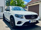 Mercedes-Benz 4MATIC AMG Night/Multimedia-Paket | Polarweiß  - Mercedes-Benz GLC 250 Gebrauchtwagen in München