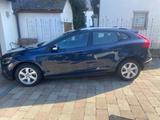 Volvo V40 Cross Country D4 8G-Geartronic, Scheckheft - Volvo V40 Cross Country von privat