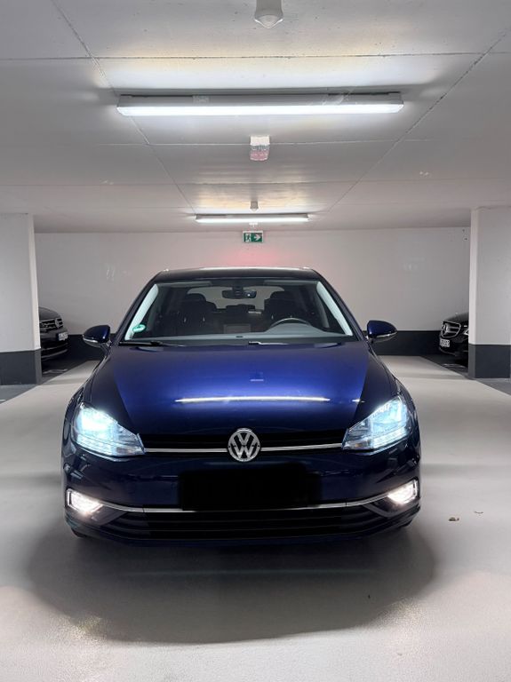 Image of Volkswagen Golf