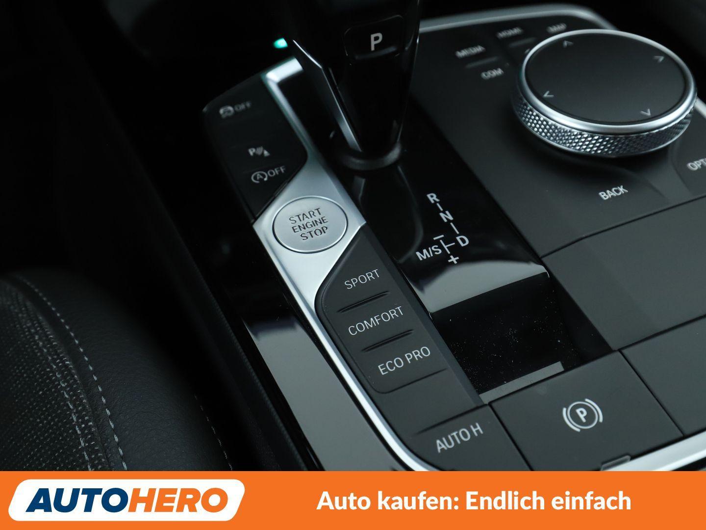 BMW 1er 118i Sport Line Aut.*LED*NAVI*TEMPO*PDC*