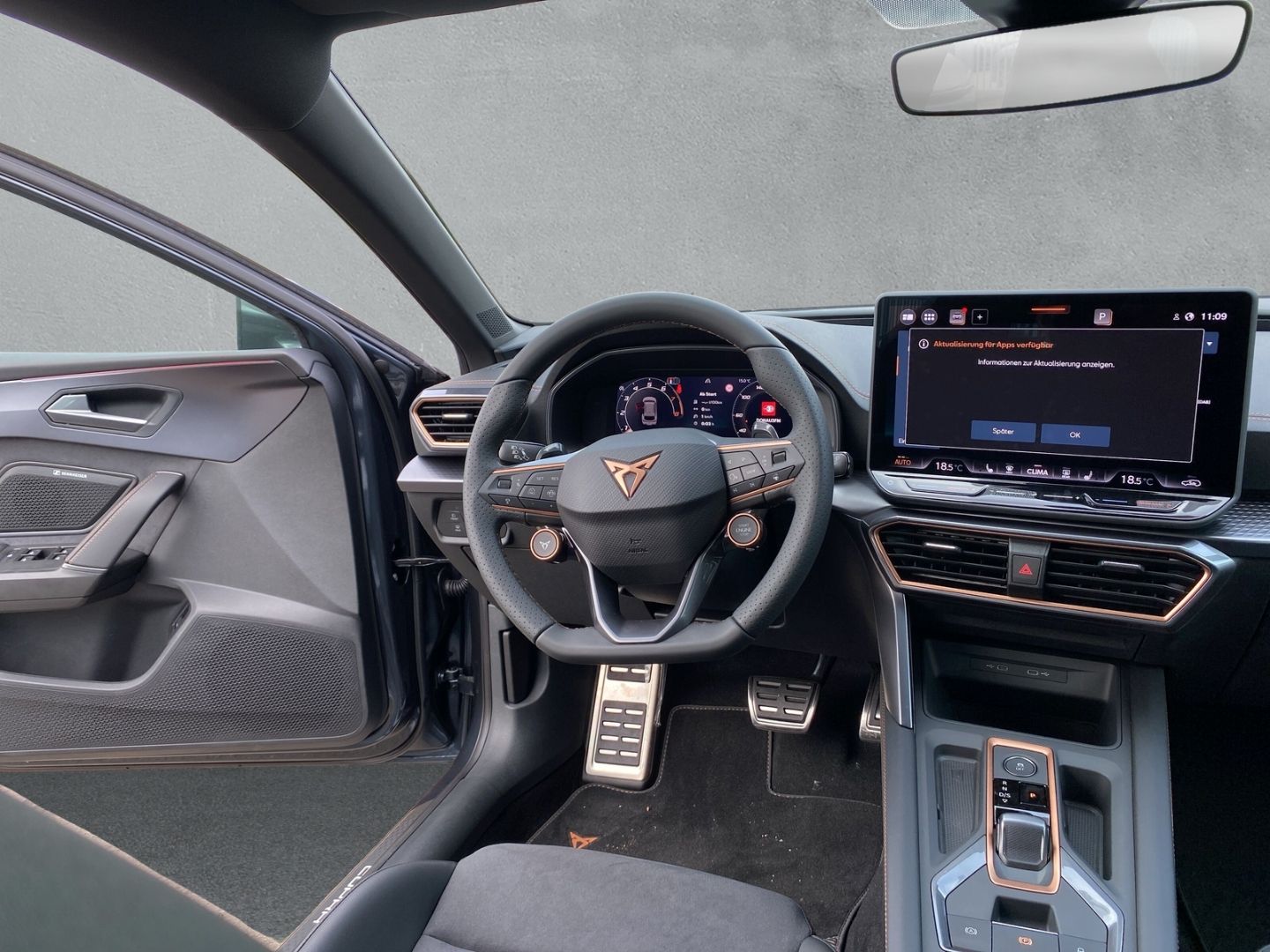 Fahrzeugabbildung CUPRA Leon LeonSportstourer1.5eTSI*NAVI*PDC*SHZ*Pano*